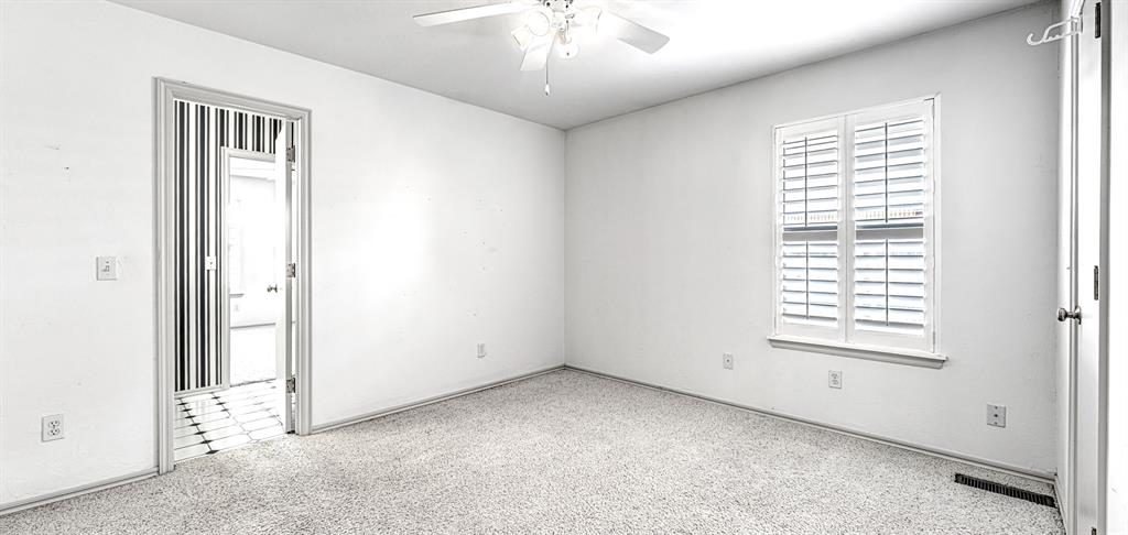 8325 NW 70th Street