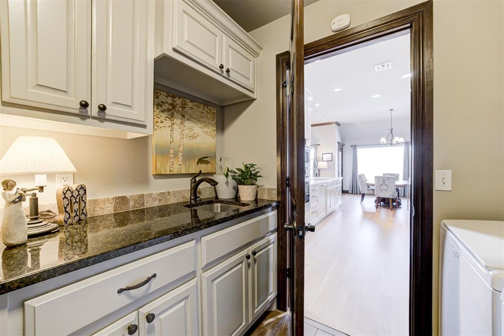 3125 Saint Fergus Drive