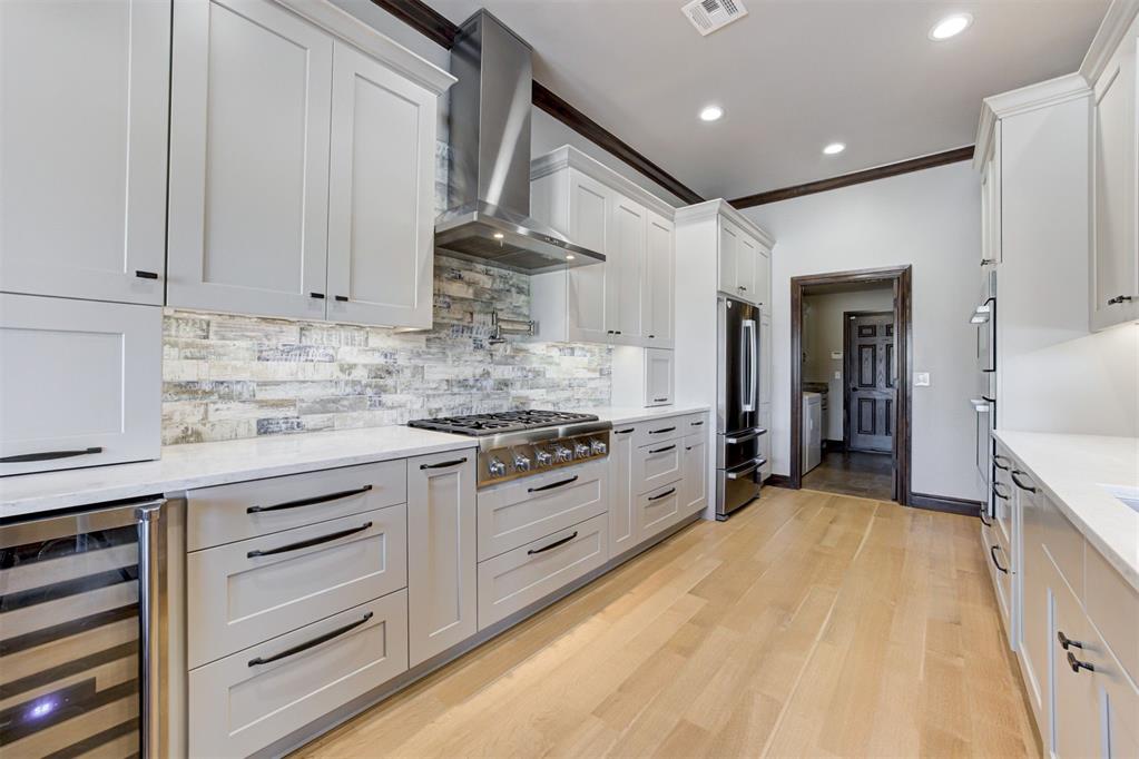 3125 Saint Fergus Drive