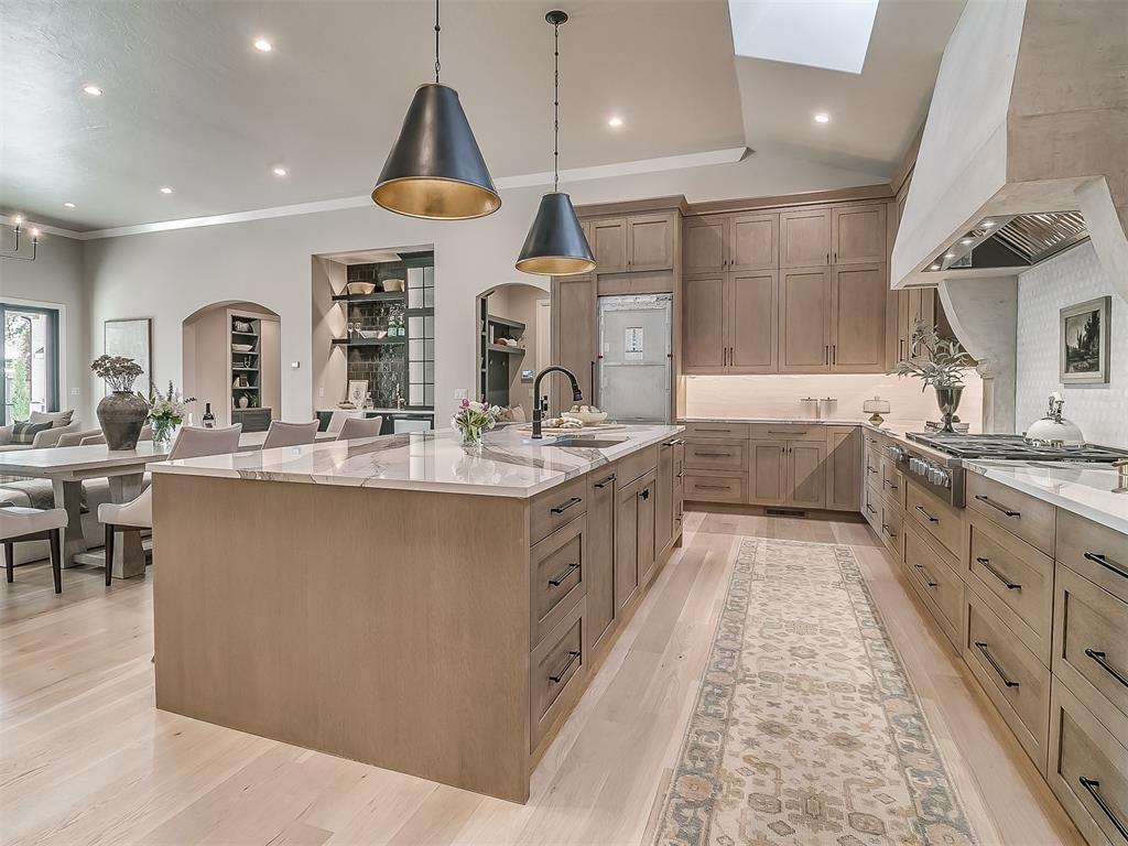 15600 Waterstone Way