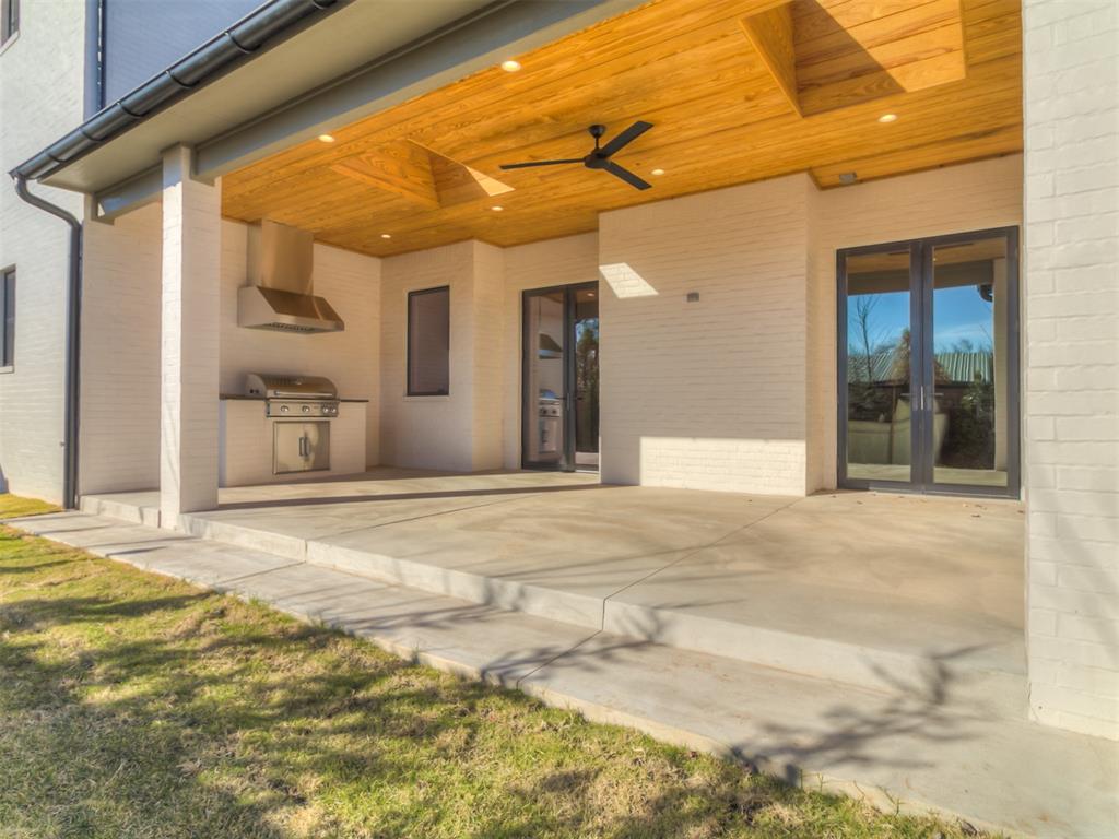 15600 Waterstone Way