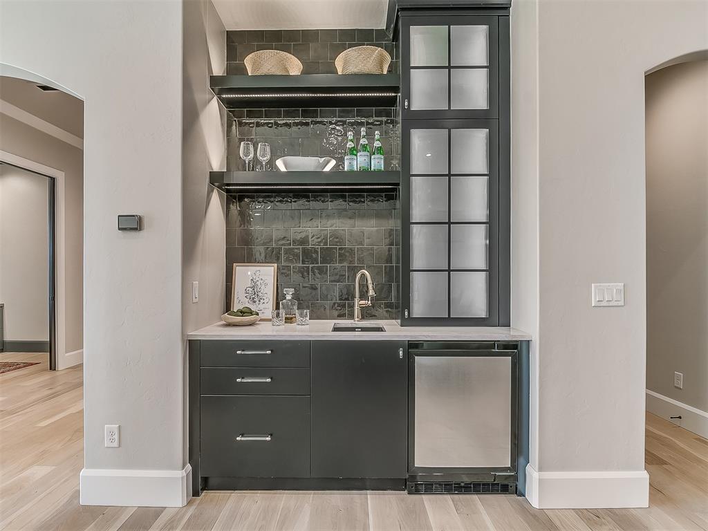 15600 Waterstone Way