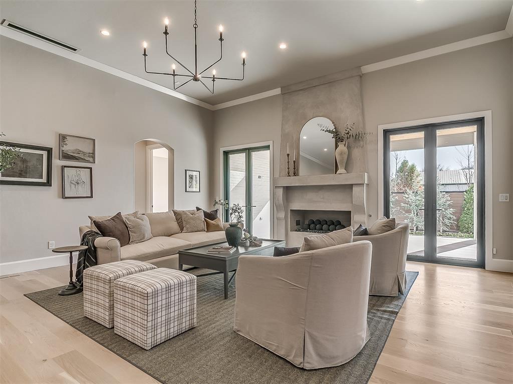 15600 Waterstone Way