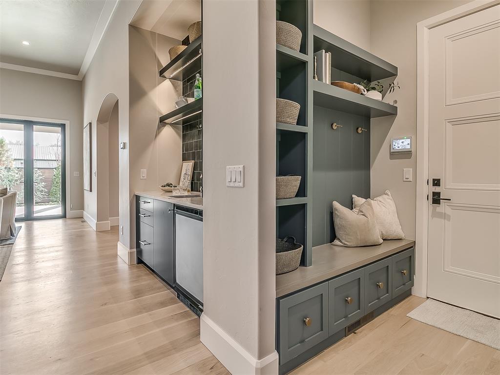 15600 Waterstone Way