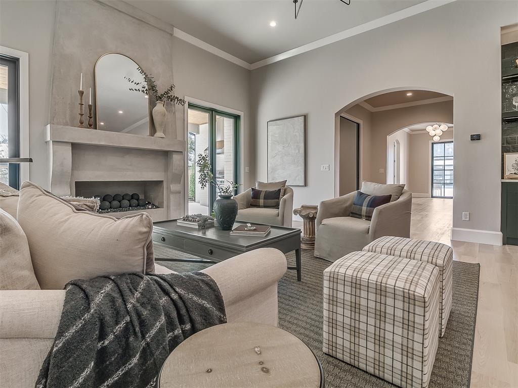 15600 Waterstone Way