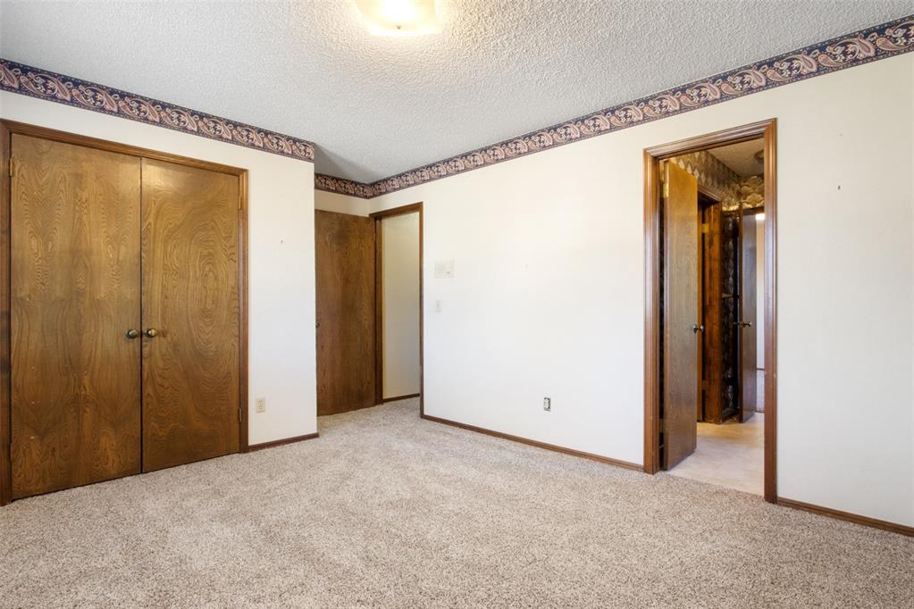 1909 Edinburg Drive
