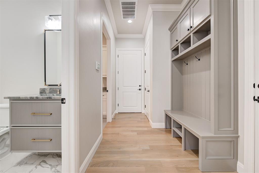 3000 Gold Finch Drive