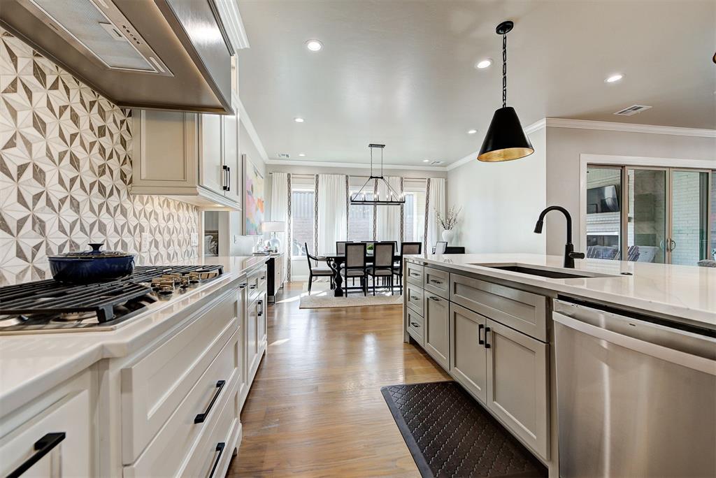 3000 Gold Finch Drive