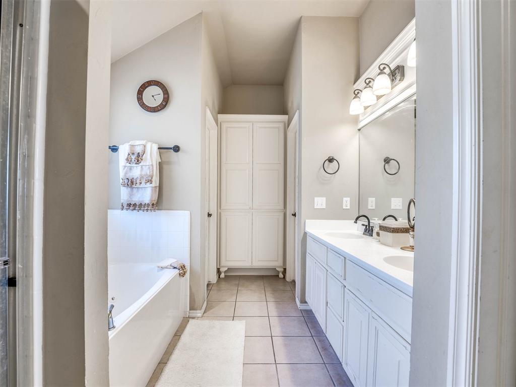 11170 Stoneridge Lane