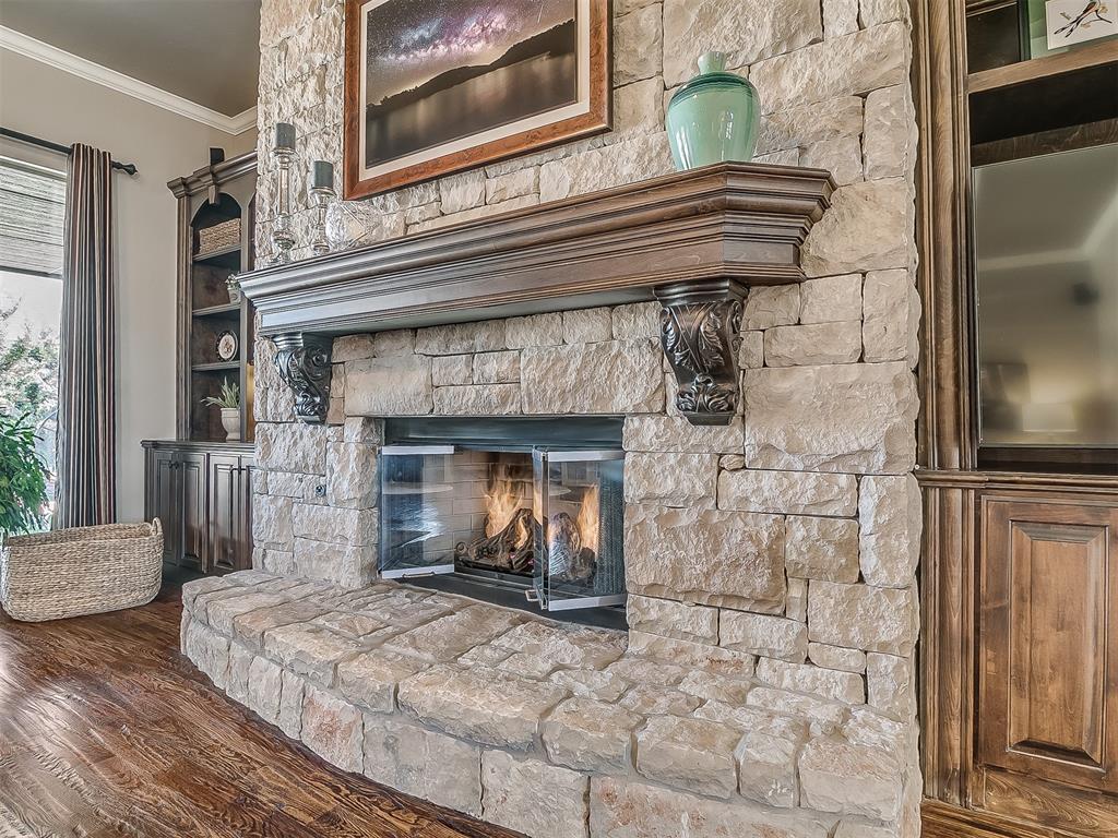 3233 Silvercliffe Court