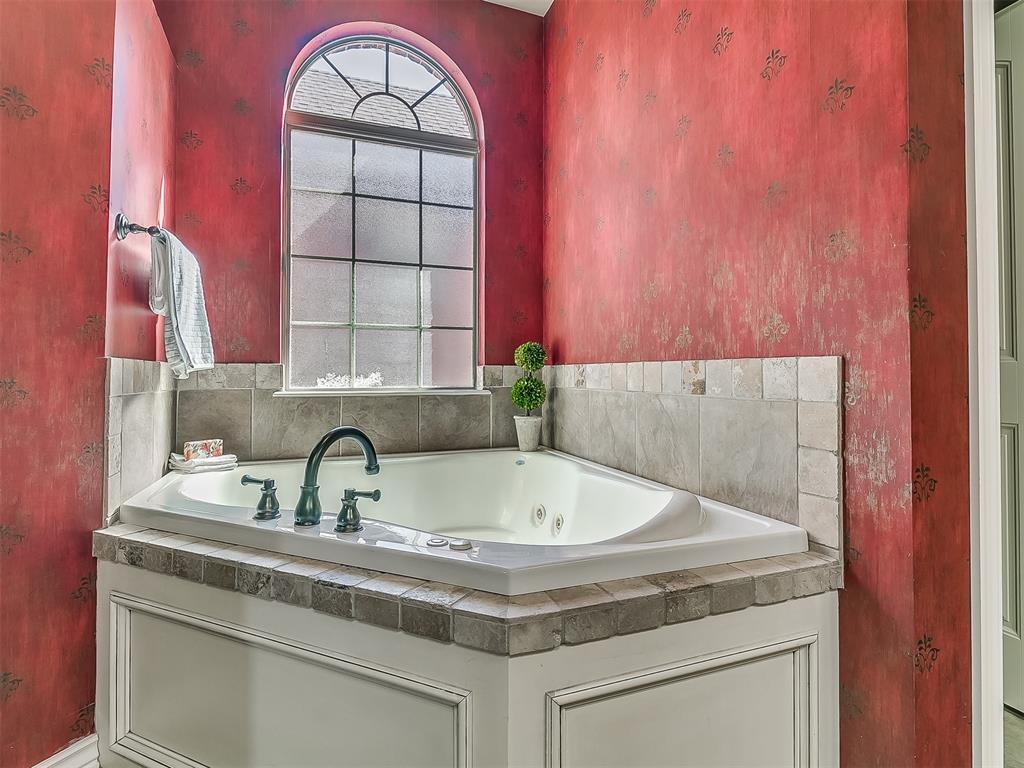 3233 Silvercliffe Court