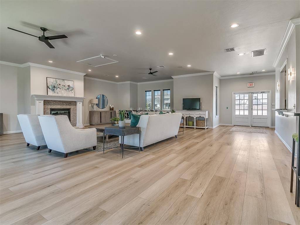 3233 Silvercliffe Court