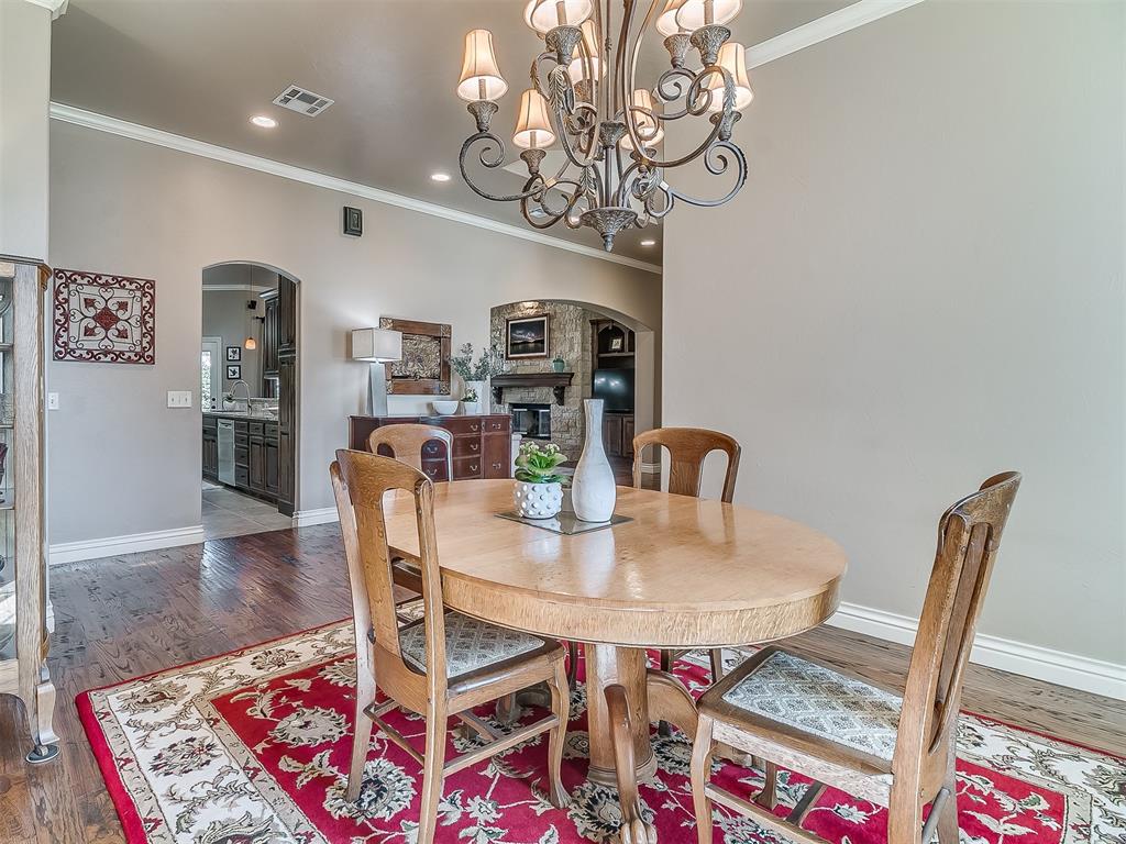 3233 Silvercliffe Court