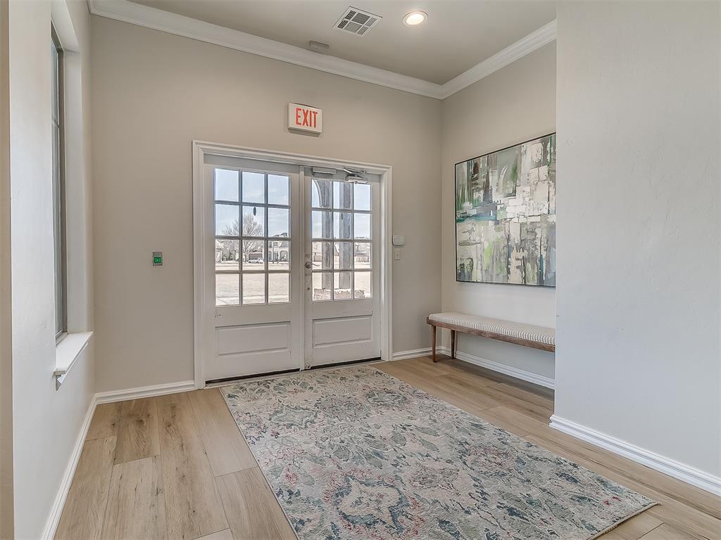 3233 Silvercliffe Court