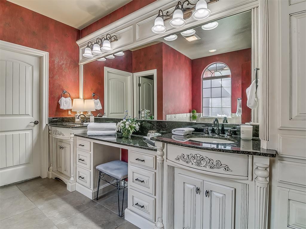 3233 Silvercliffe Court