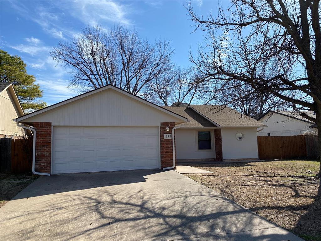 1513 Davinbrook Drive