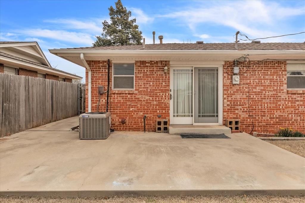 1317 N Nail Parkway