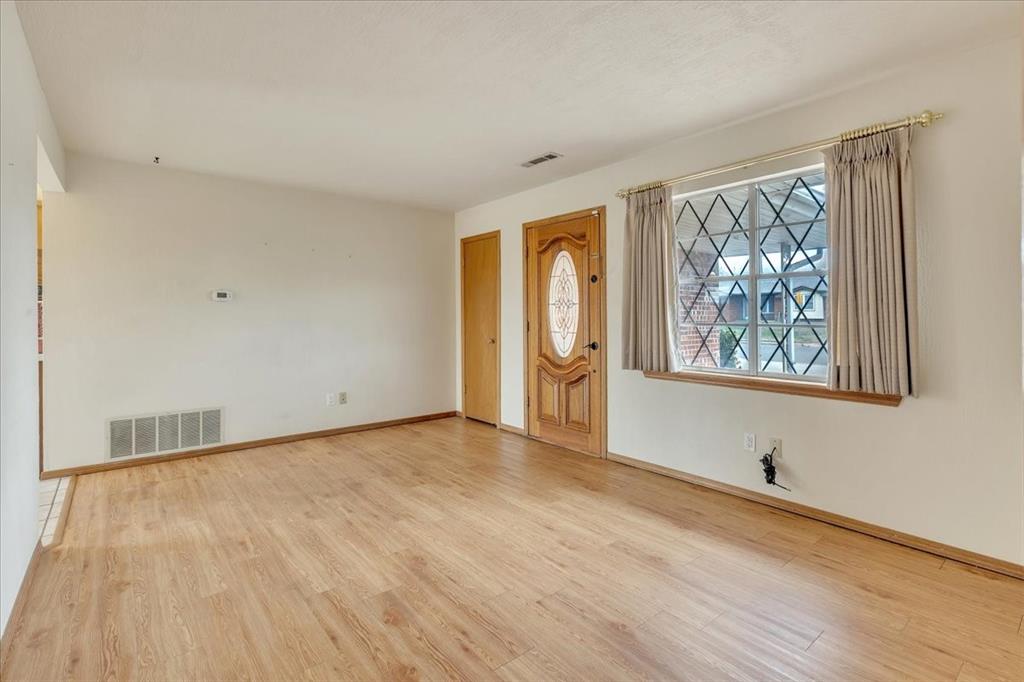 1317 N Nail Parkway
