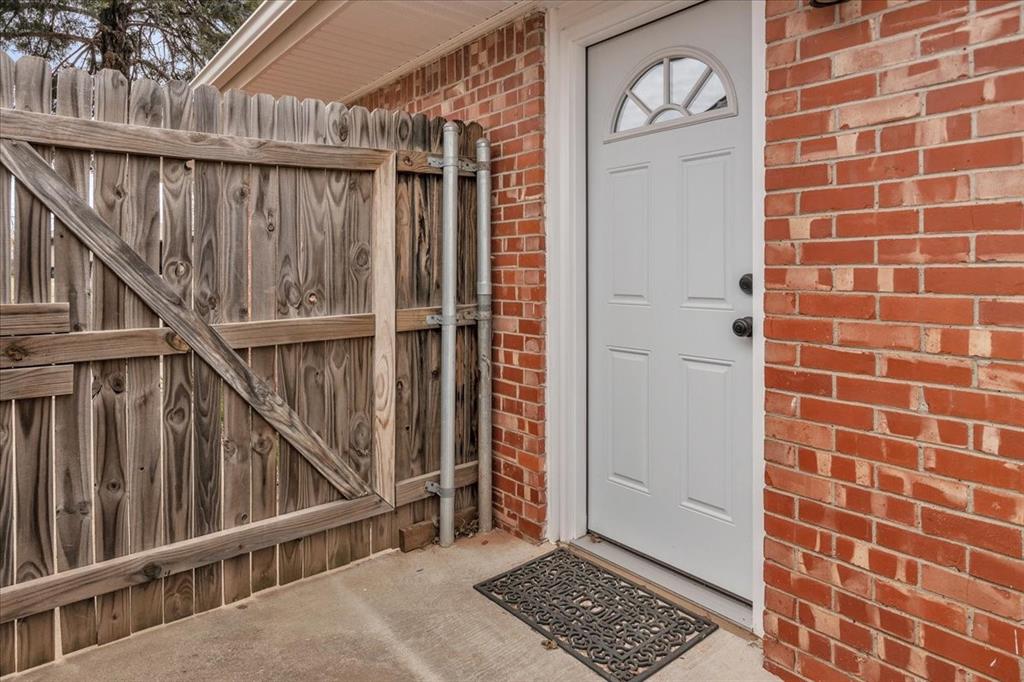 1317 N Nail Parkway