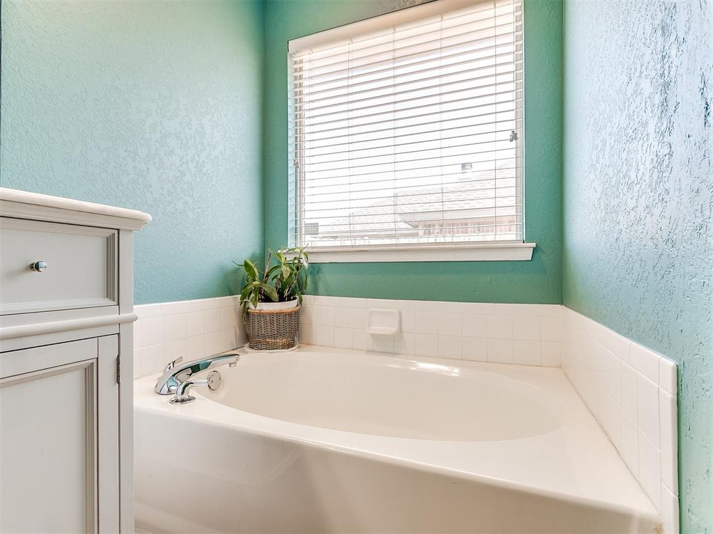 1213 NW 176th Street