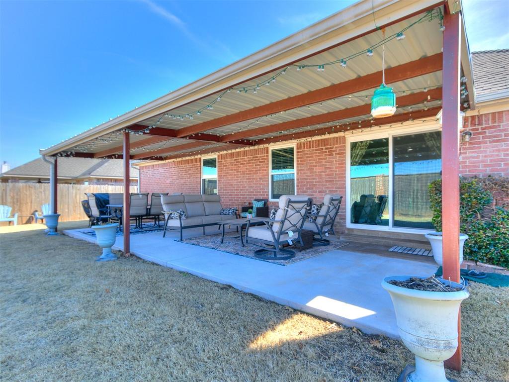 1213 NW 176th Street