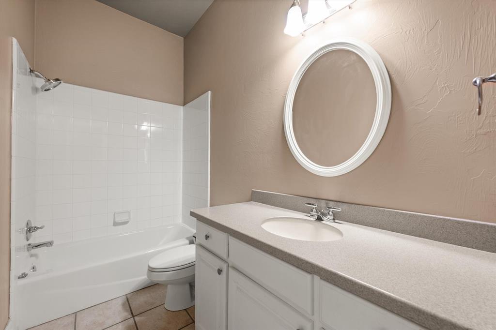 15016 Jefferson Lane