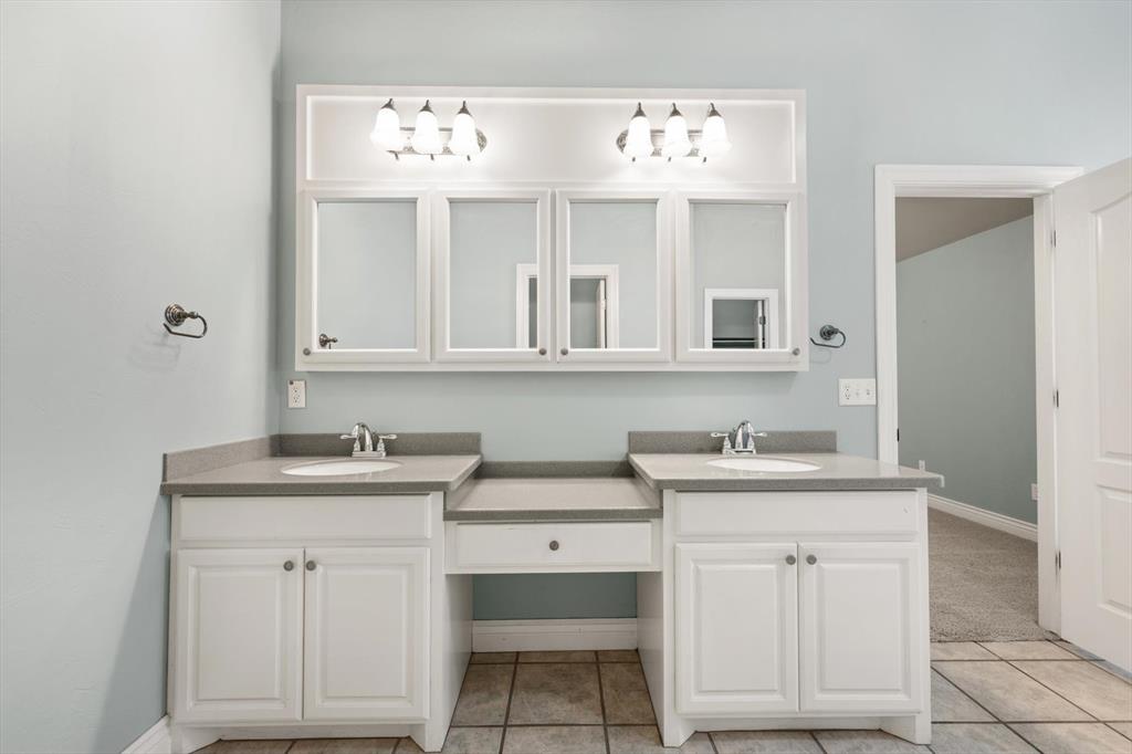 15016 Jefferson Lane