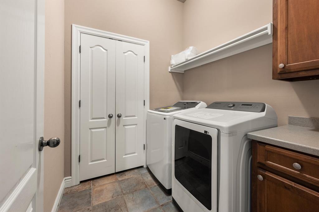 15016 Jefferson Lane