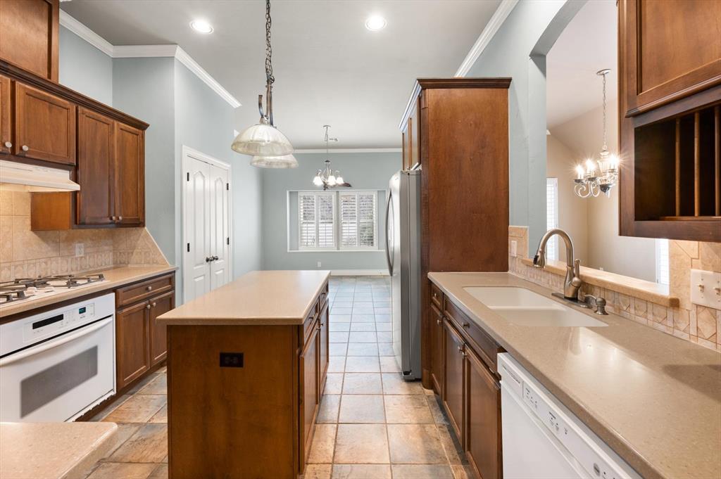 15016 Jefferson Lane