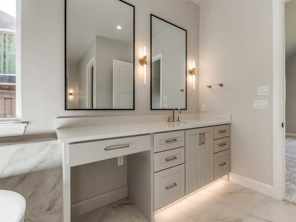 15024 Annecy Boulevard