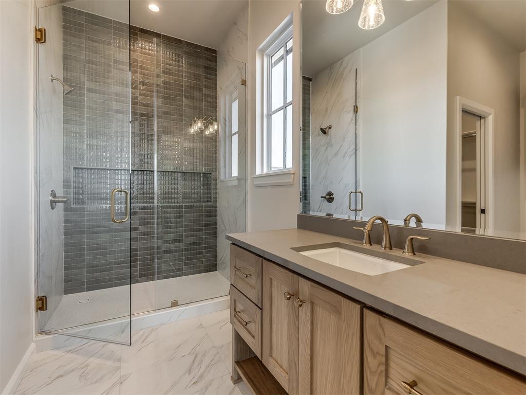 15024 Annecy Boulevard