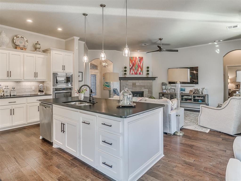 11904 Dornick Circle