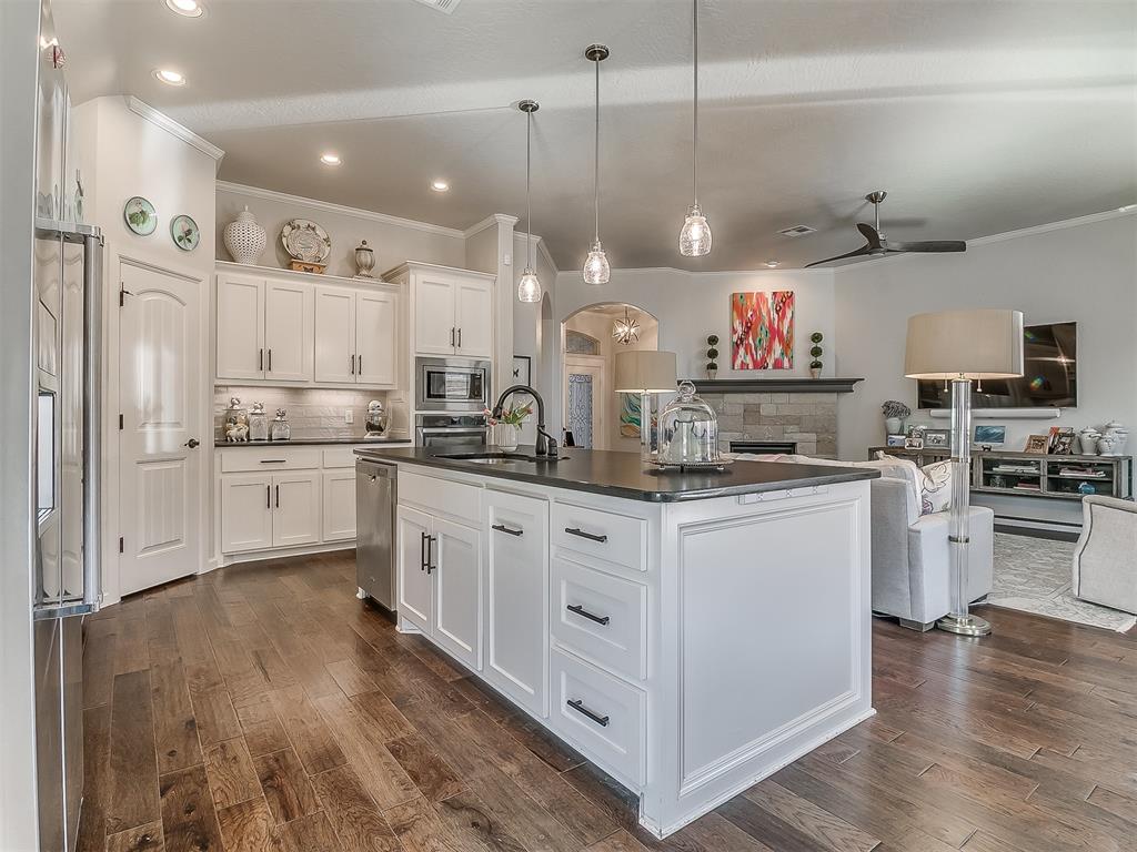 11904 Dornick Circle