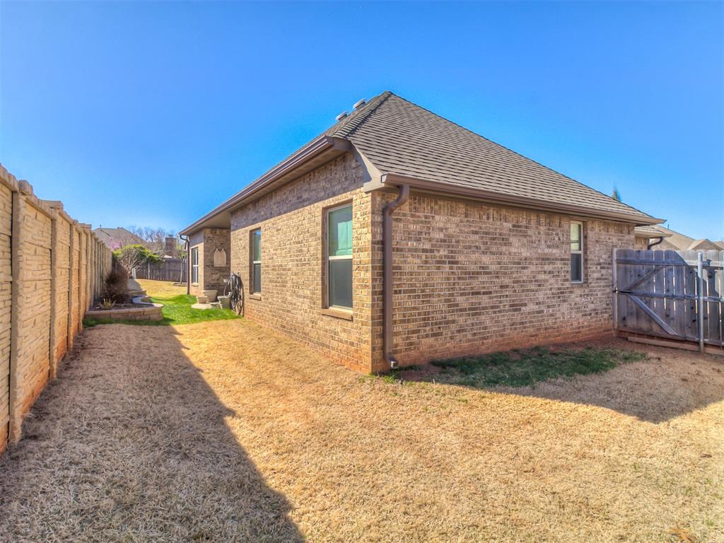 11904 Dornick Circle
