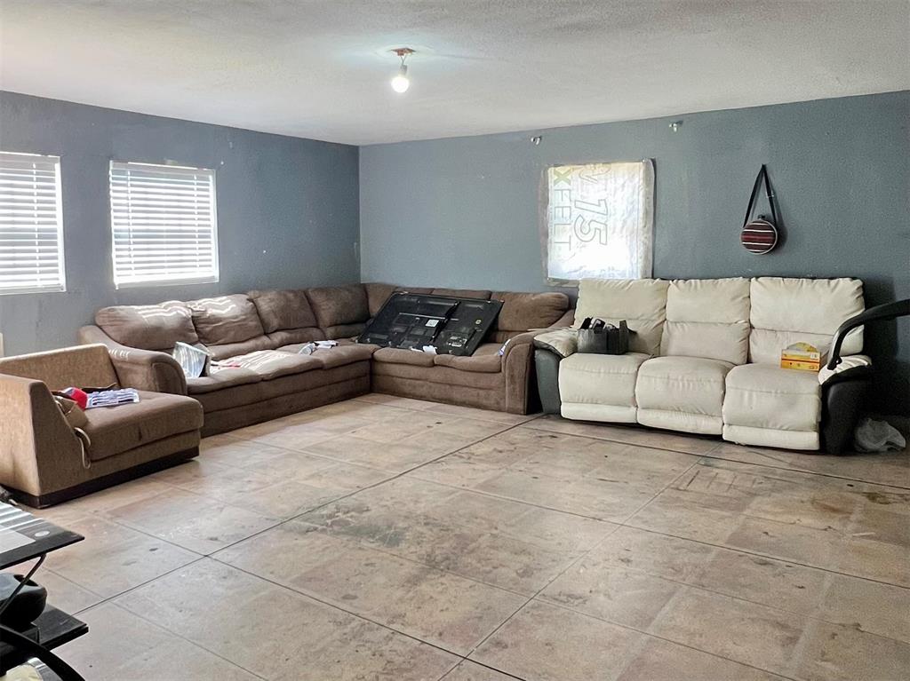 1021 SW 33rd Street