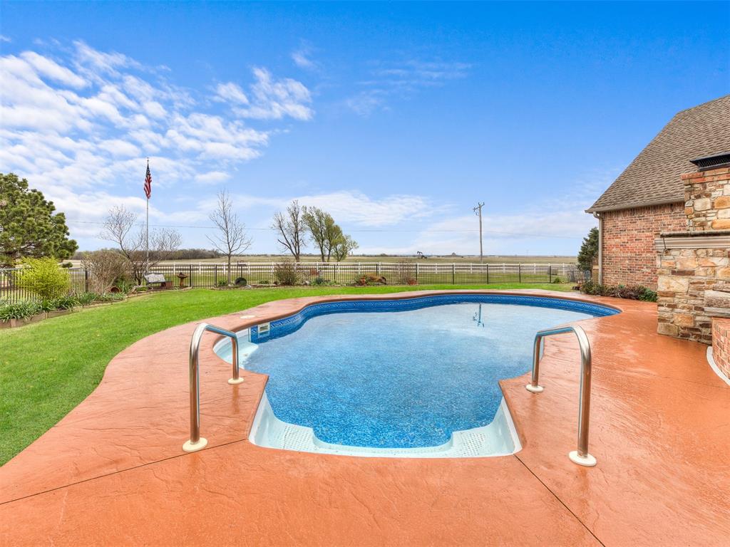 22370 Cedar Ridge Road