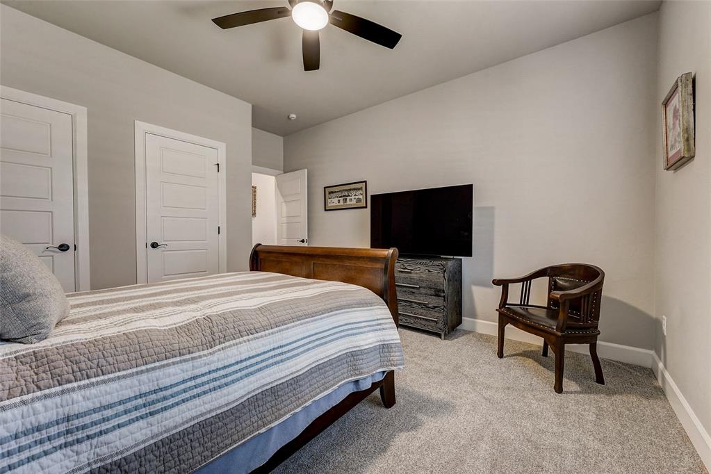 10220 Oakwood Drive