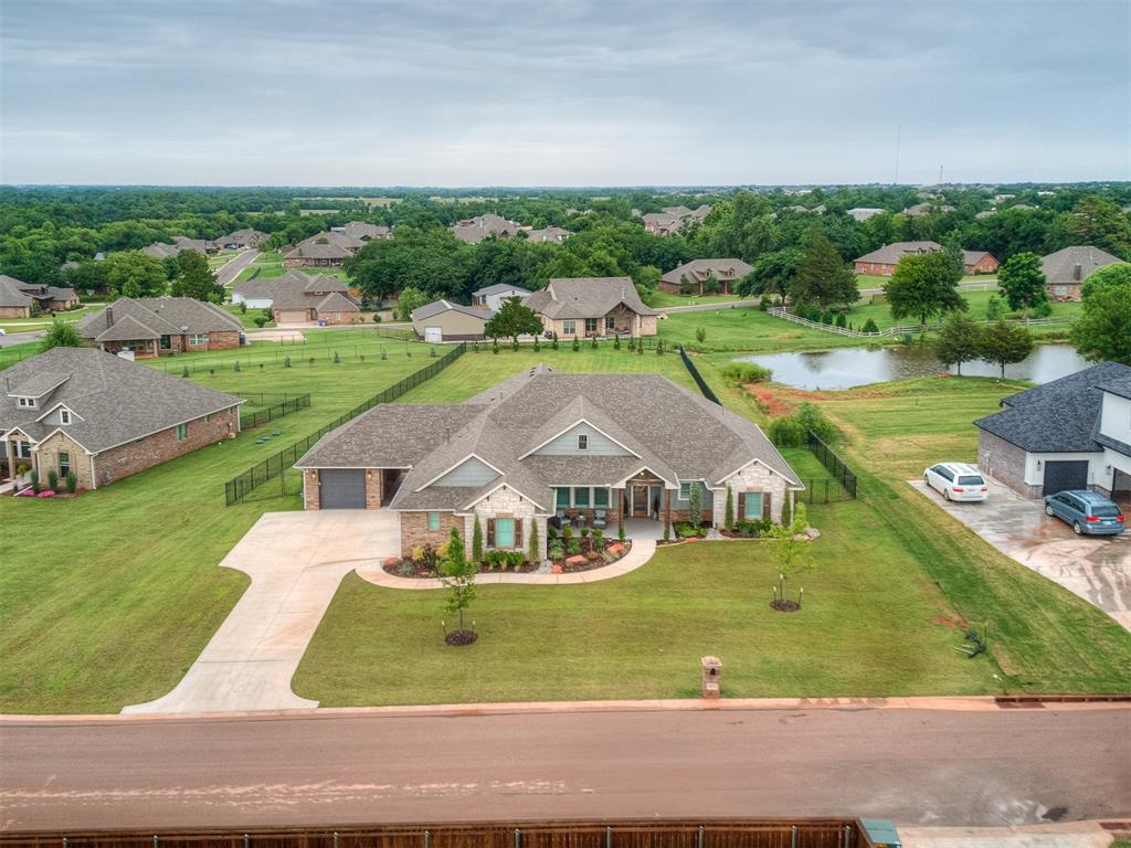 10220 Oakwood Drive