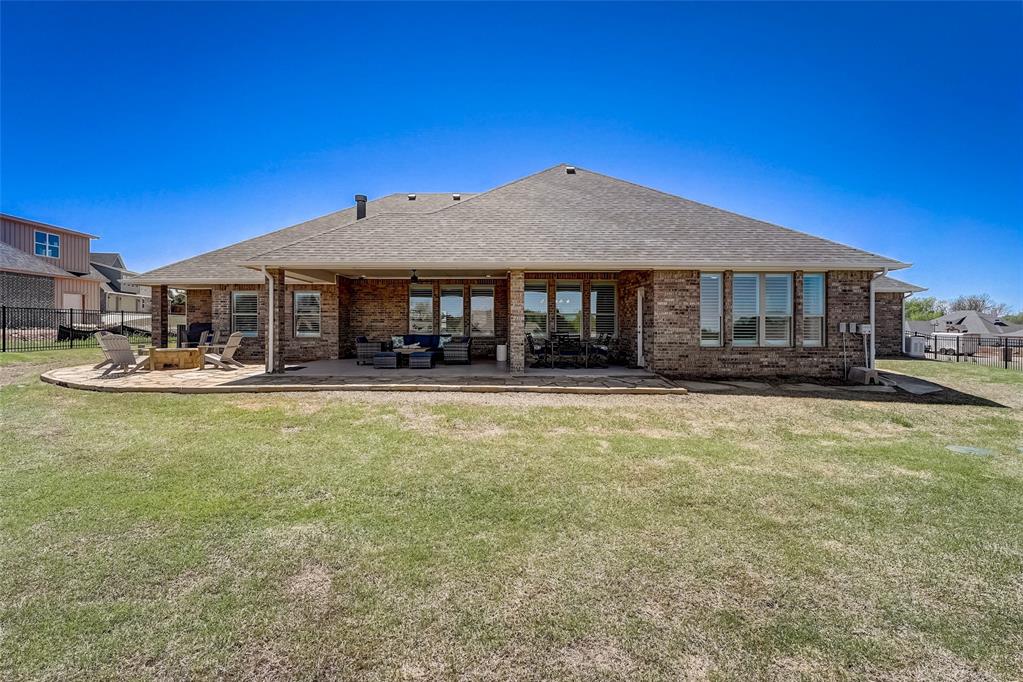 10220 Oakwood Drive