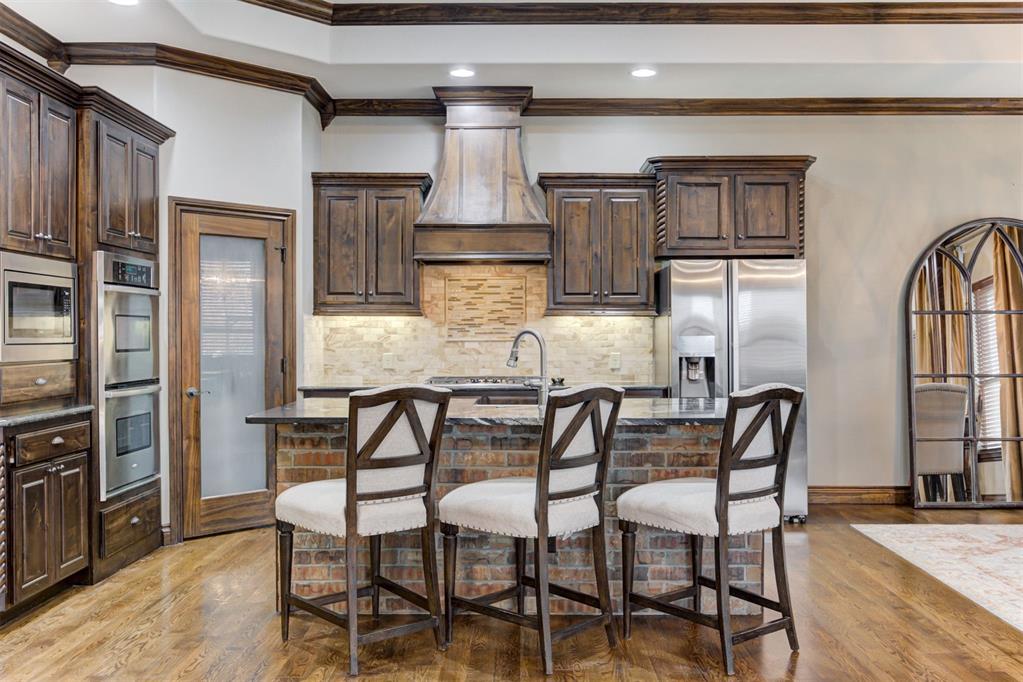 10201 Ashewood Drive