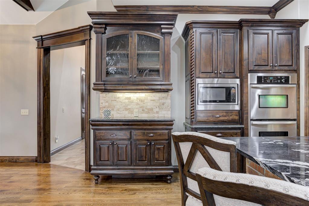 10201 Ashewood Drive