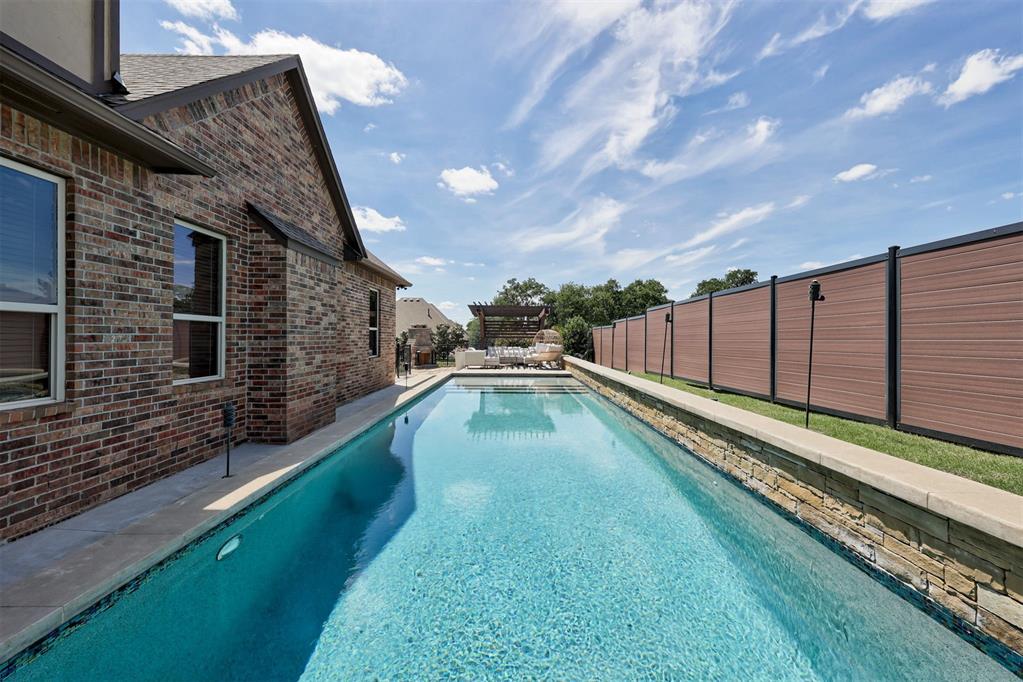 10201 Ashewood Drive