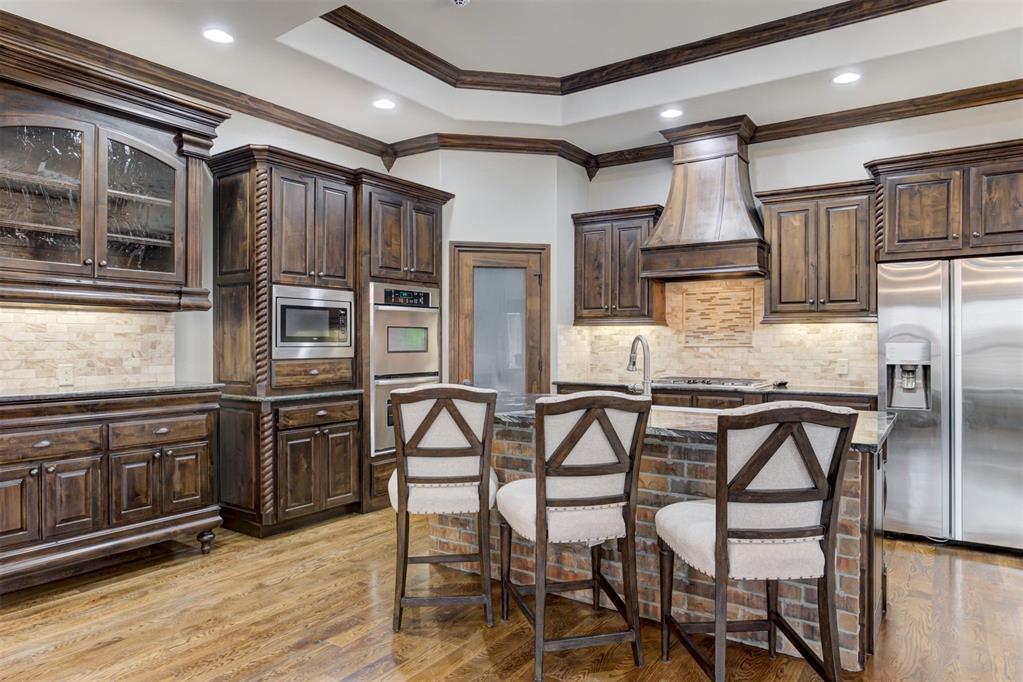 10201 Ashewood Drive