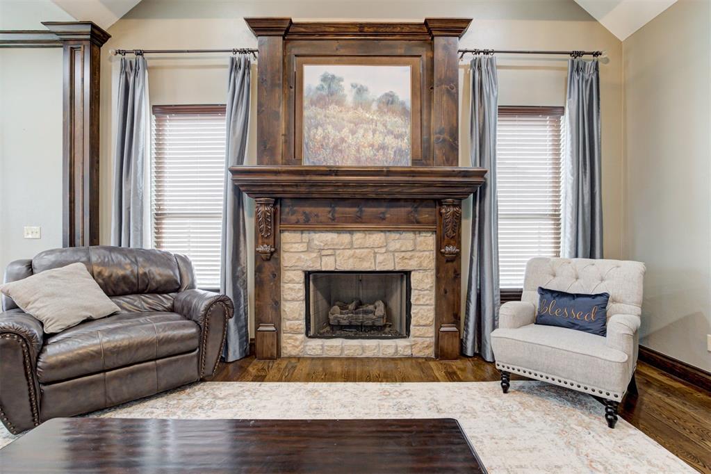 10201 Ashewood Drive