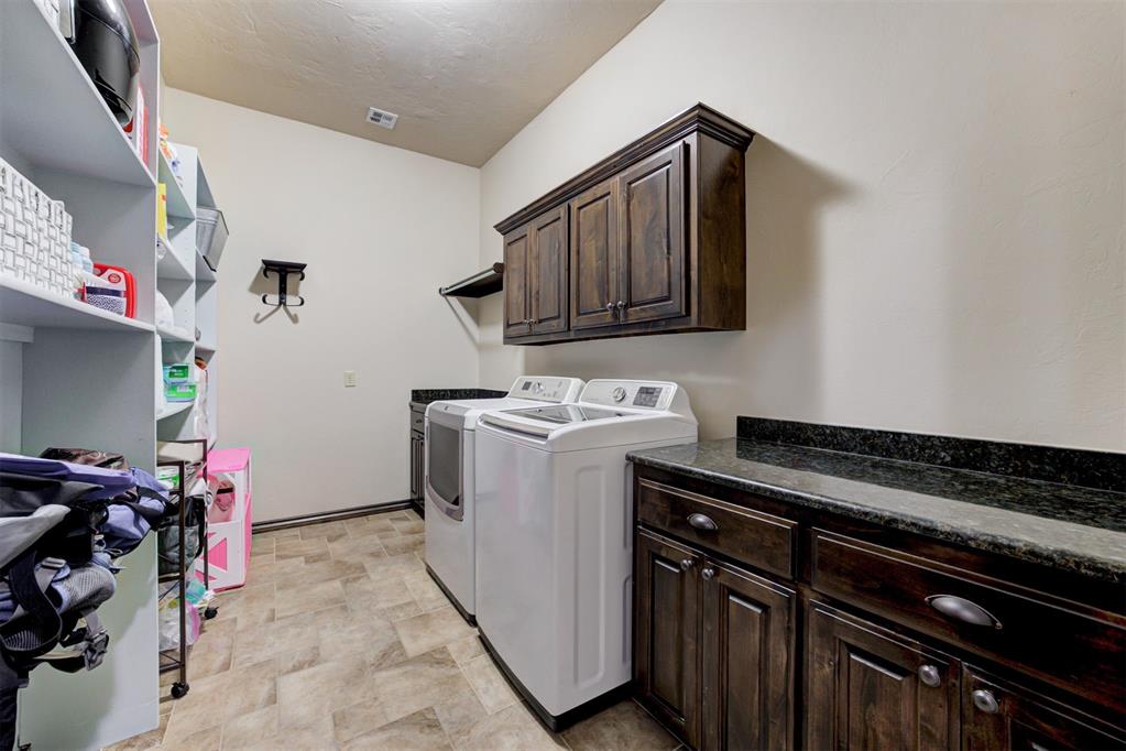 10201 Ashewood Drive