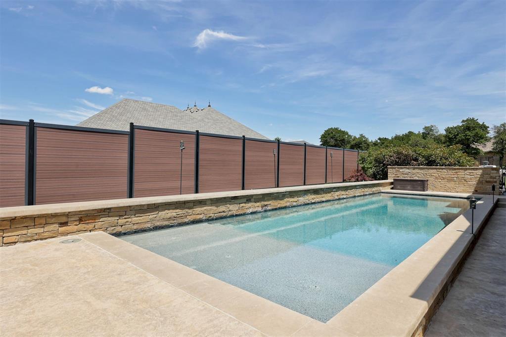 10201 Ashewood Drive