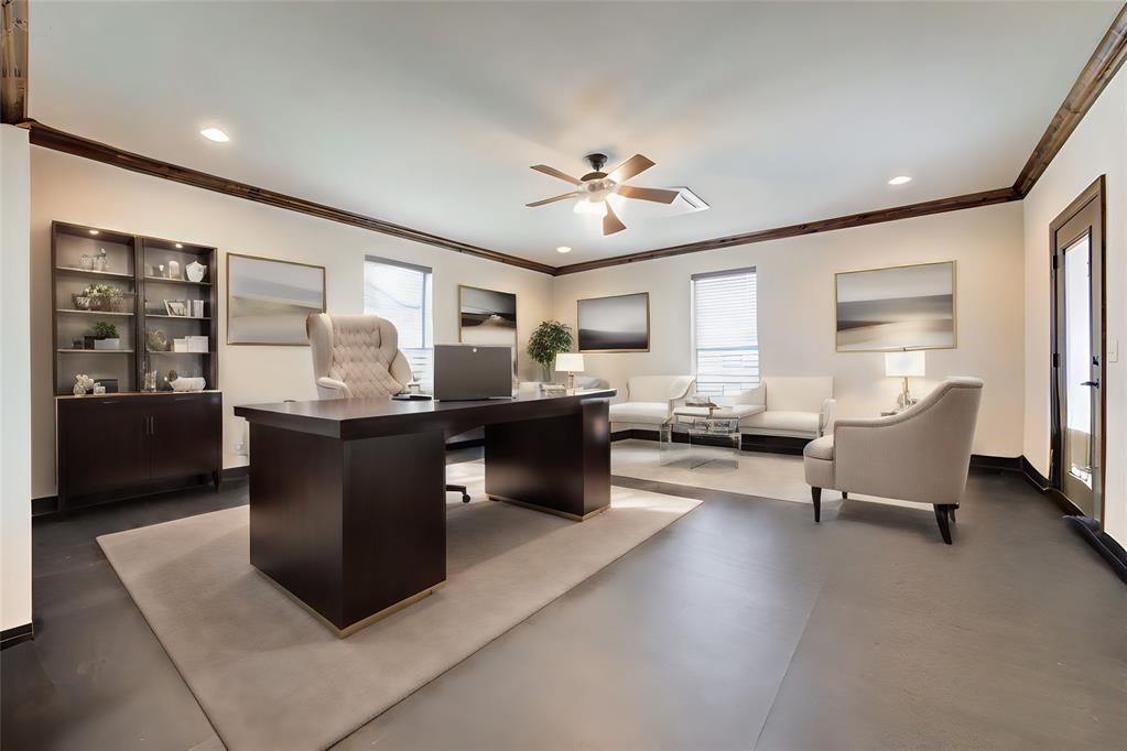 10201 Ashewood Drive