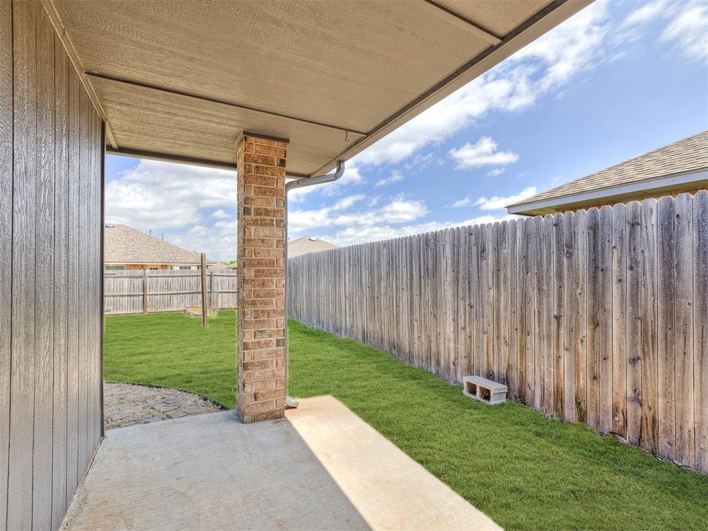 2333 NW 196th Terrace