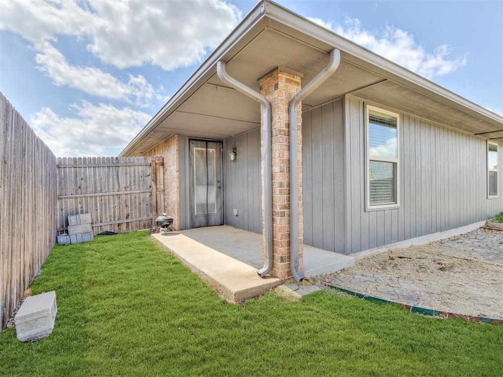 2333 NW 196th Terrace