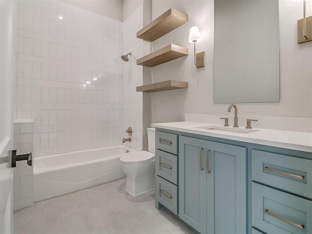 16405 Burgundy East Drive